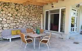 Kladis Home